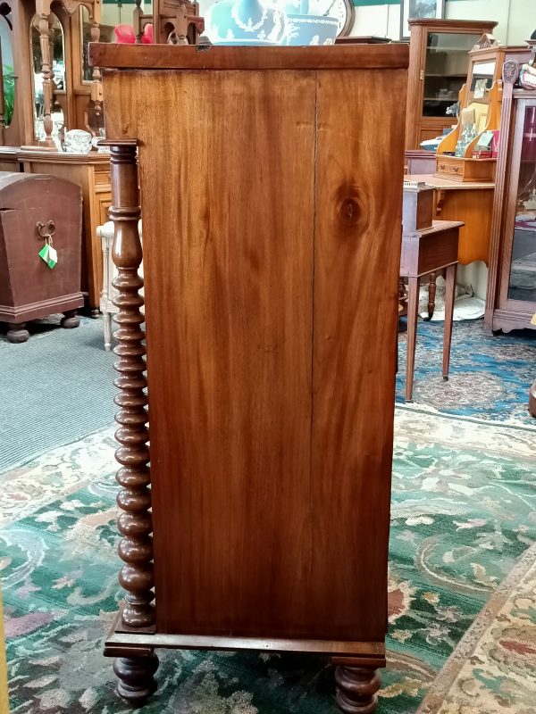 Bobbin Column Mahogany Scotch Chest - Image 13