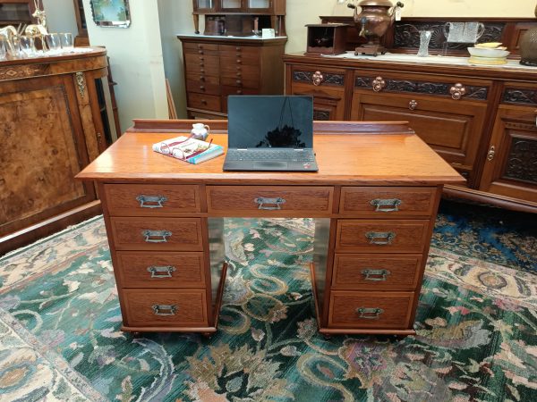 Kauri Pedestal Desk - Image 5