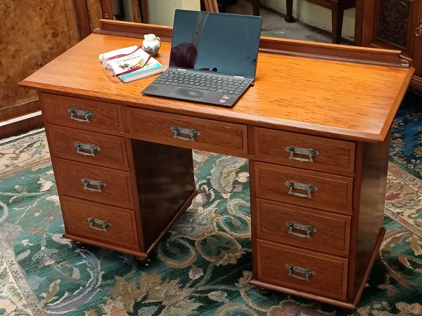 Kauri Pedestal Desk