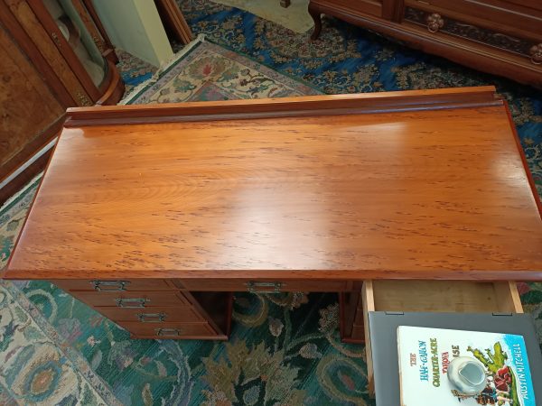 Kauri Pedestal Desk - Image 11