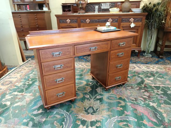 Kauri Pedestal Desk - Image 4