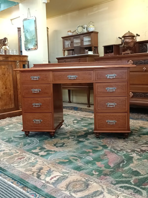 Kauri Pedestal Desk - Image 2