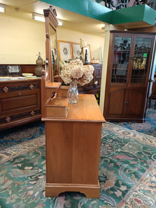 Colonial Kauri Dressing Table - Image 9