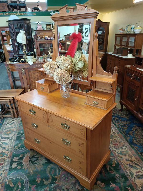 Colonial Kauri Dressing Table - Image 2