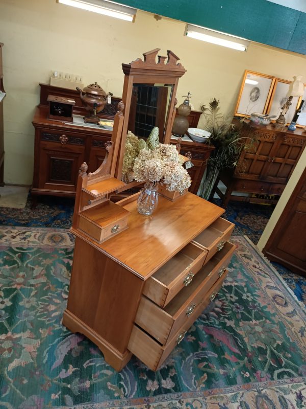 Colonial Kauri Dressing Table - Image 11