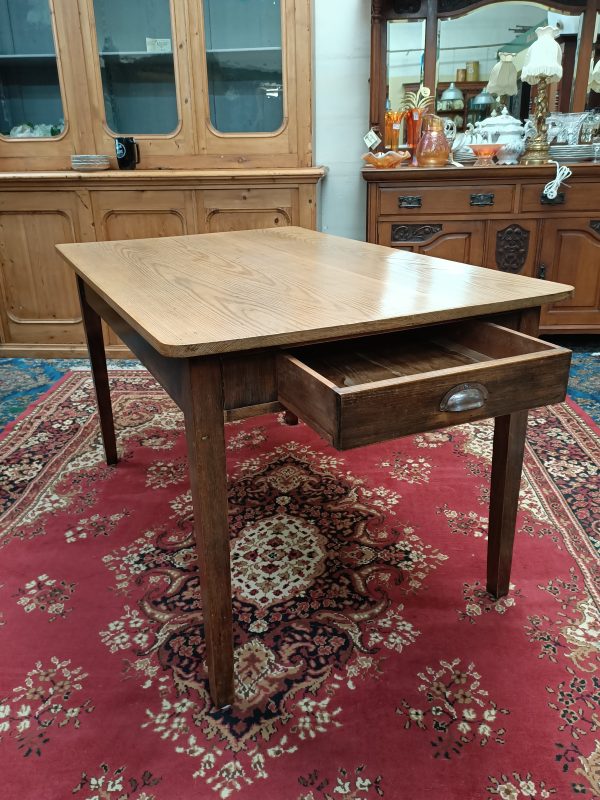 Scrub top kauri kitchen table