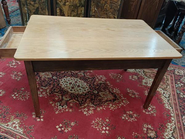 Scrub top kauri kitchen table - Image 8