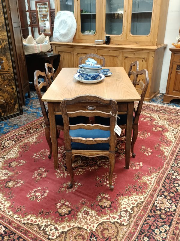 Scrub top kauri kitchen table - Image 2