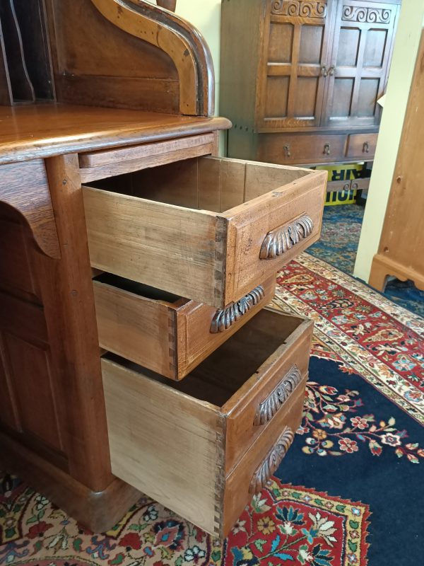 Oak and walnut Rolltop desk - Image 7
