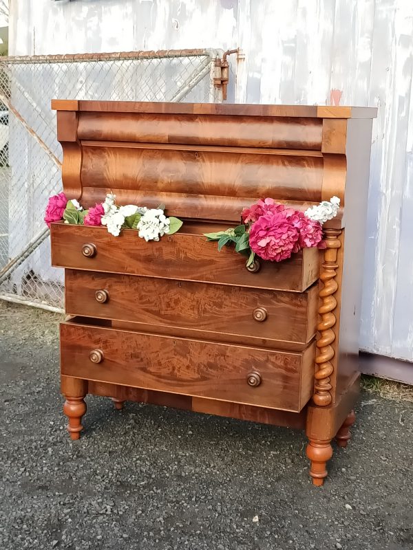 Luscious flame Mahogany Scotch chest