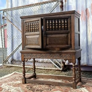 Country oak court cupboard