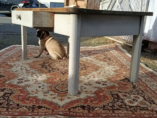 Country chic pine coffee table - Image 7
