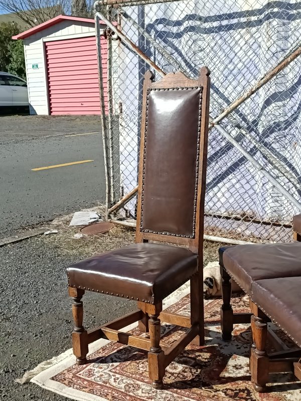 A set of ten oak dining chairs - Image 12