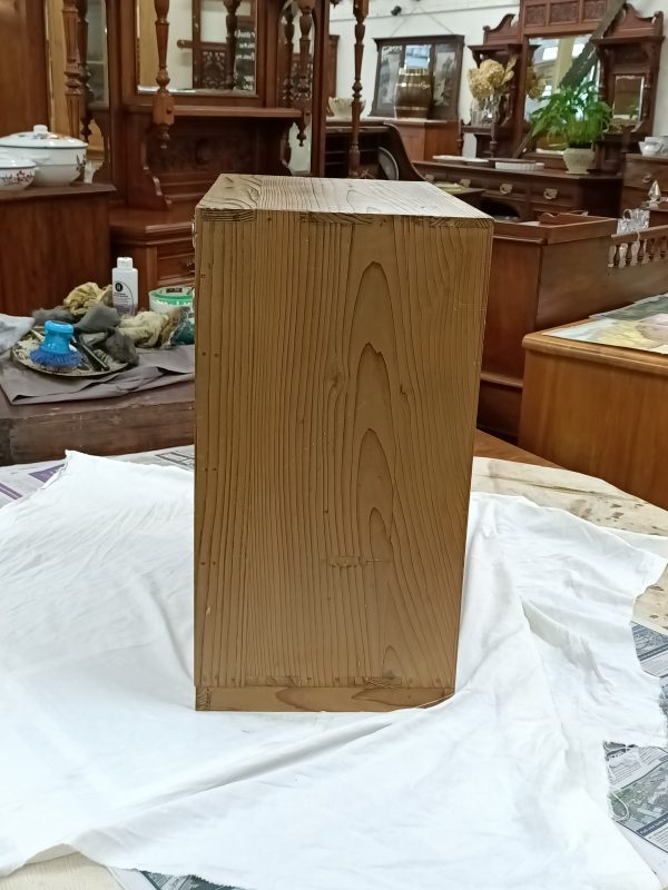 sold sold sold ... Cedar and Pine Tansu - Image 3