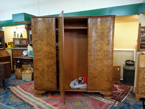 Burr Walnut Wardrobe, a three bay - Image 7