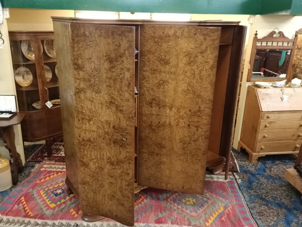 Burr Walnut Wardrobe, a three bay - Image 6