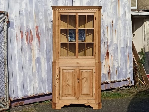 Pine Corner Cupboard