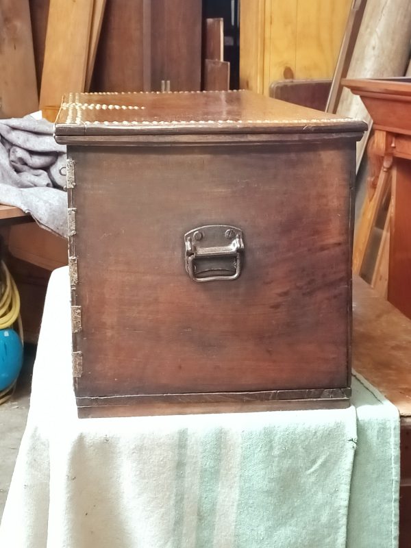 Zanzibar Chest - Image 11