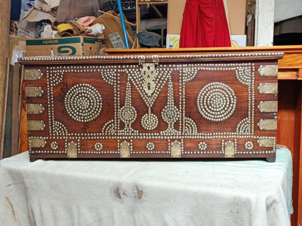 Zanzibar Chest - Image 8
