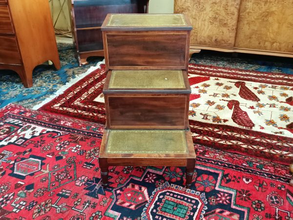 step on up, Mahogany bedroom steps - Image 13