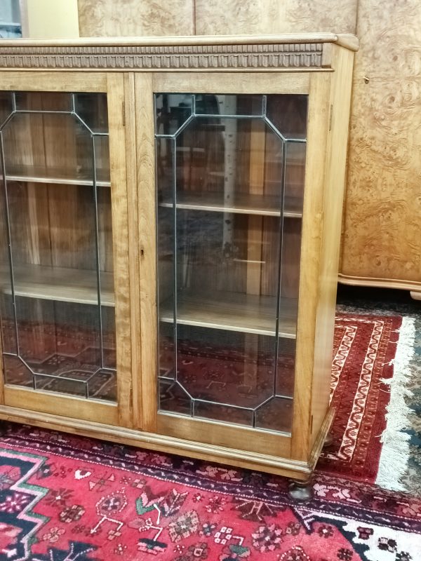 long'ish Walnut bookcase - Image 16