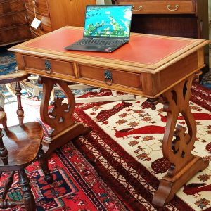 BADA approved Window Table