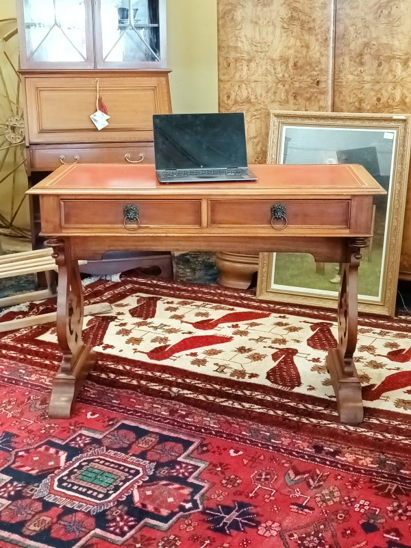BADA approved Window Table - Image 12