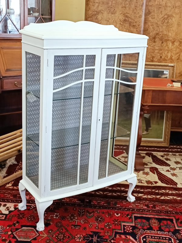 Shabby Chic China Cabinet - Image 3