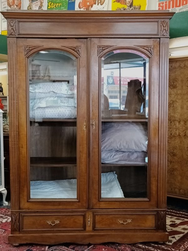 sold sold sold ... Large Chestnut Vitrine - Image 6
