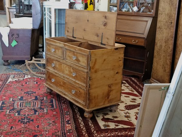 Pine chest with fliptop lid - Image 9