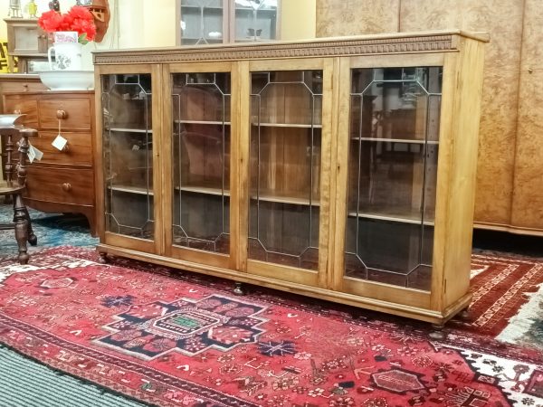 long'ish Walnut bookcase - Image 3