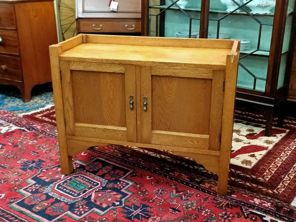 Utilitarian low cupboard in oak - Image 3