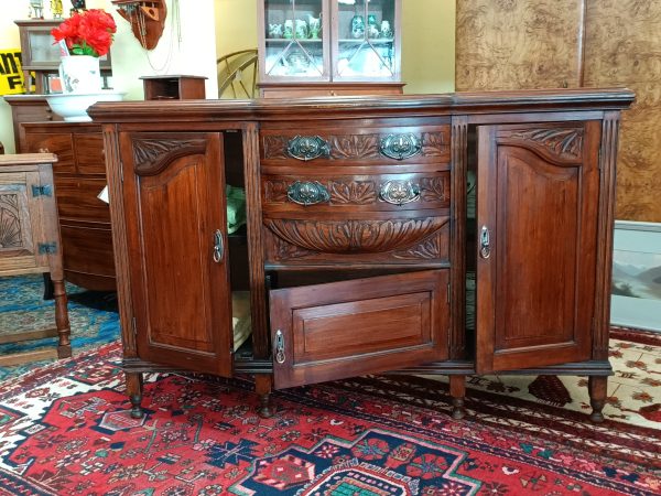 Mmm bellyfront..American Walnut Sideboard - Image 7