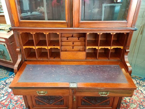 American walnut, English made Secretaire - Image 12
