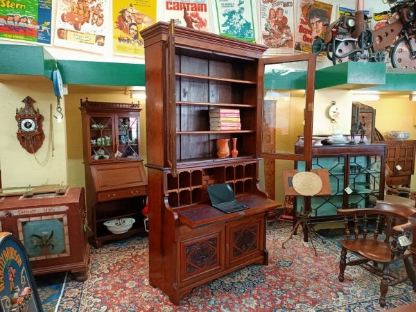 American walnut, English made Secretaire - Image 6