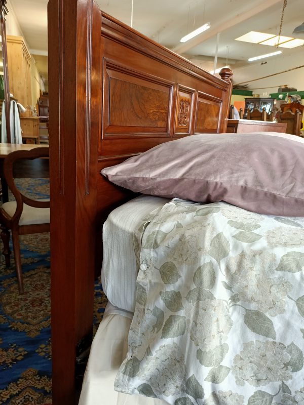 American Walnut DOUBLE bed frame - Image 2