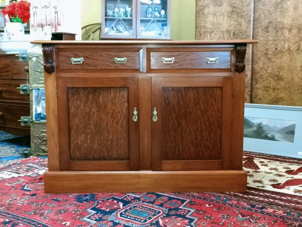 Mottled Kauri sideboard Cabinet - Image 2