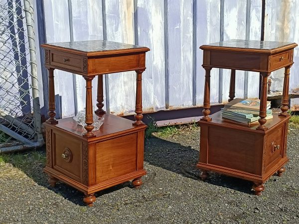 sold sold sold ... Pair of Chevet - Image 11