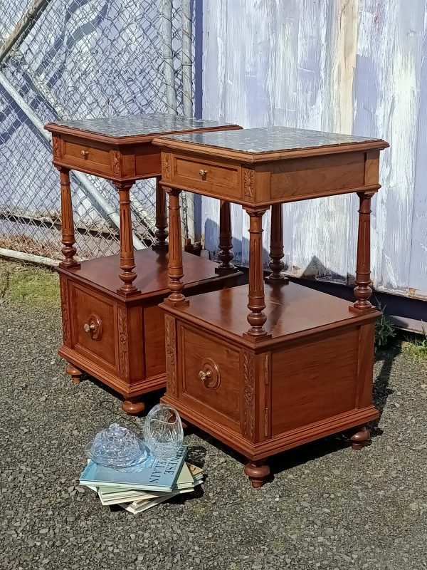 sold sold sold ... Pair of Chevet - Image 15