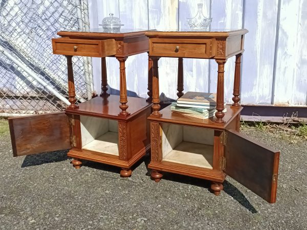 sold sold sold ... Pair of Chevet - Image 6