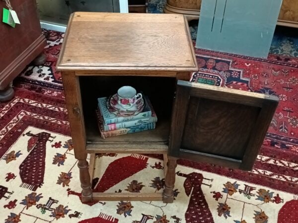 Oak Bedside Cabinet - Image 7