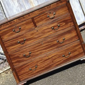 Georgian Mahogany Chest of Drawers