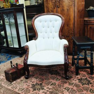 Spoony... a Reproduction Spoonback Armchair