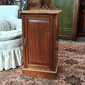 Bedside Cabinet in American Walnut