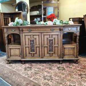 Amazing Oak Sideboard