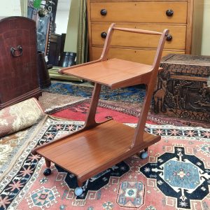 Retro Rula© Drinkiepoos trolley